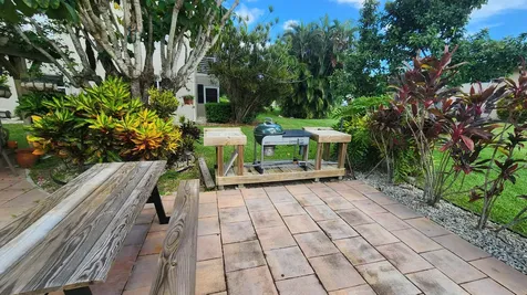 91 Coventry D West Palm Beach FL 33417