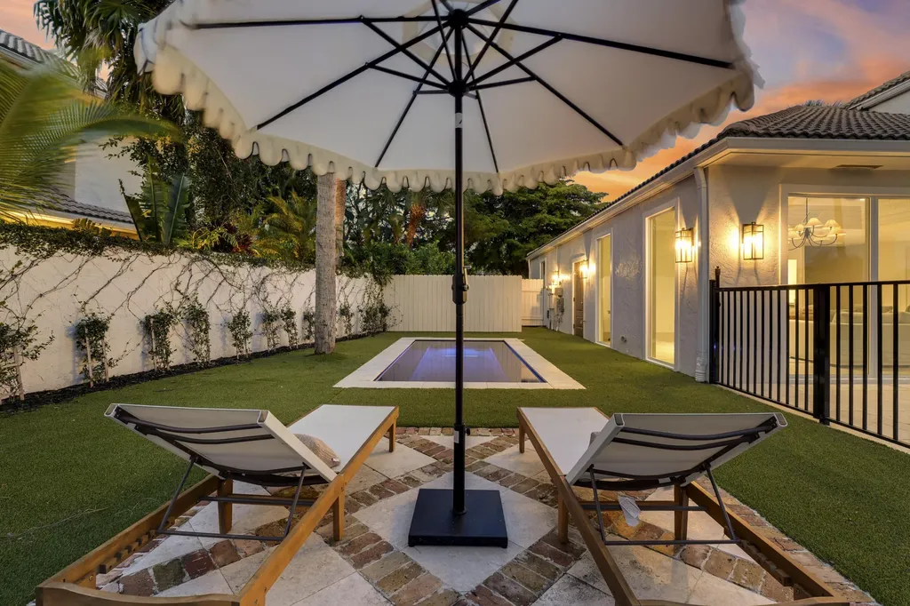 11845 Pebblewood Drive Wellington FL 33414