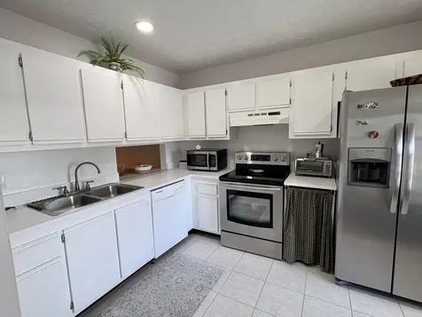 1203 S Lakes End Drive Fort Pierce FL 34982