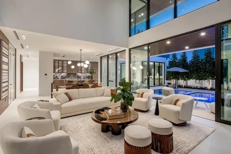 1099 NE 4th Avenue Boca Raton FL 33432