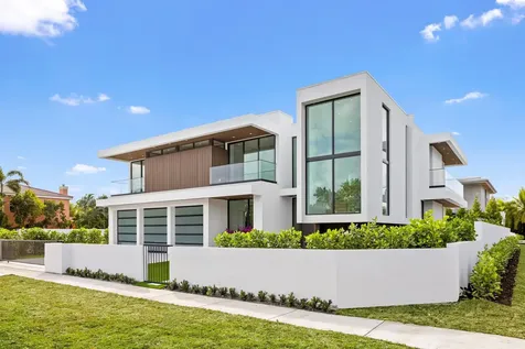 1099 NE 4th Avenue Boca Raton FL 33432