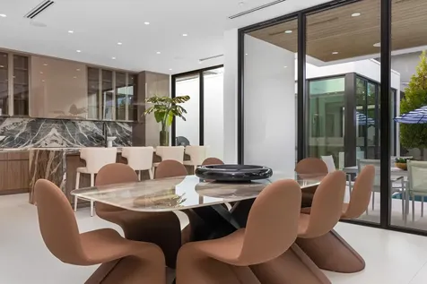 1099 NE 4th Avenue Boca Raton FL 33432