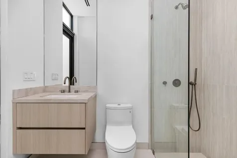 1099 NE 4th Avenue Boca Raton FL 33432