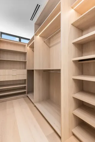 1099 NE 4th Avenue Boca Raton FL 33432