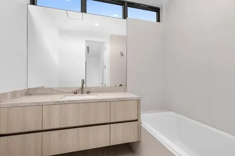 1099 NE 4th Avenue Boca Raton FL 33432