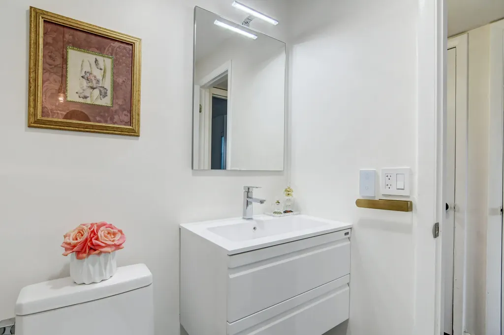 42 Burgundy A Delray Beach FL 33484