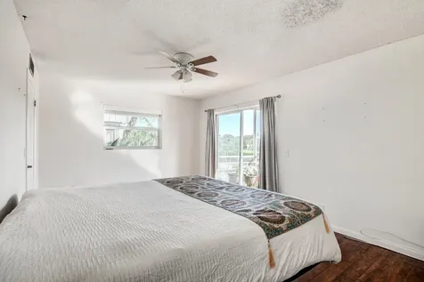 42 Burgundy A Delray Beach FL 33484