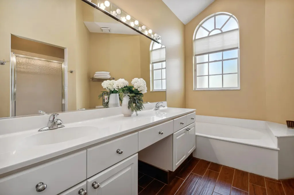 6667 NW 25th Avenue Boca Raton FL 33496