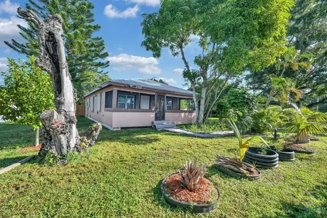 2312 Georgia Avenue Fort Pierce FL 34950