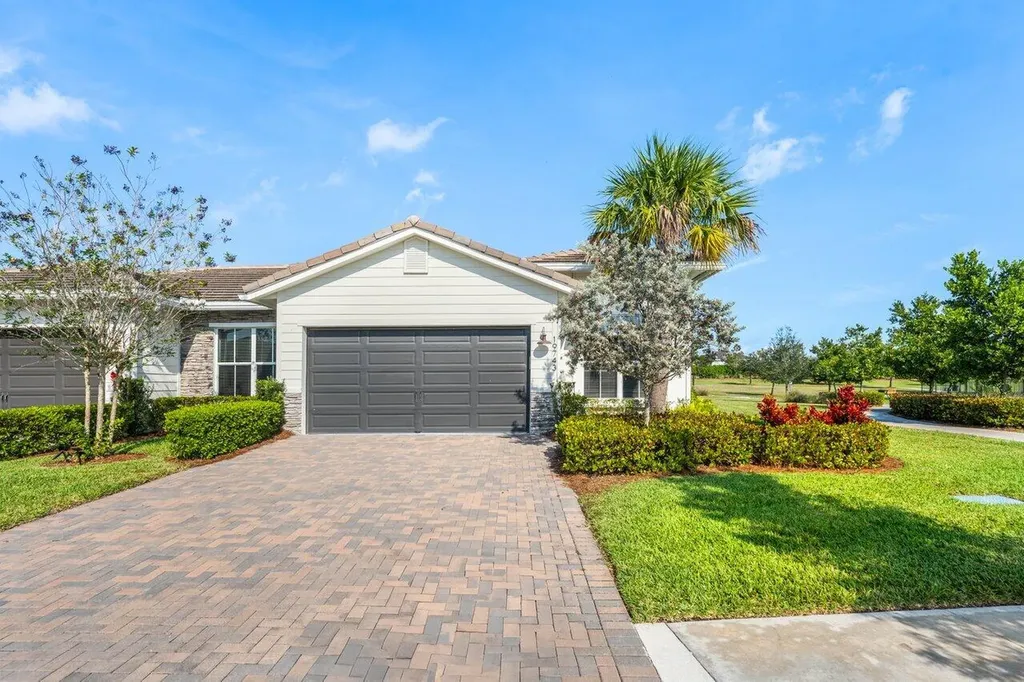 19743 Weathervane Way Loxahatchee FL 33470