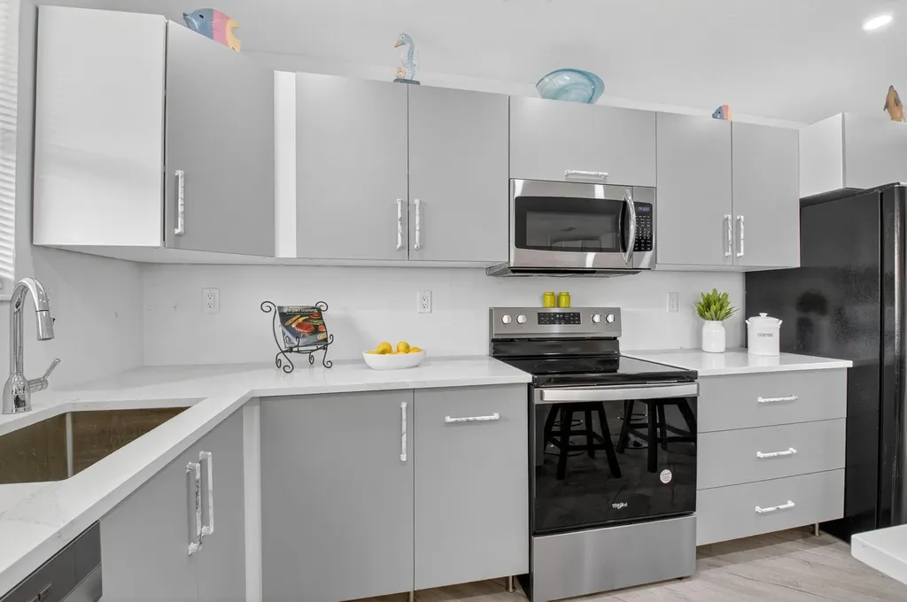 930 Osceola Drive Boca Raton FL 33432