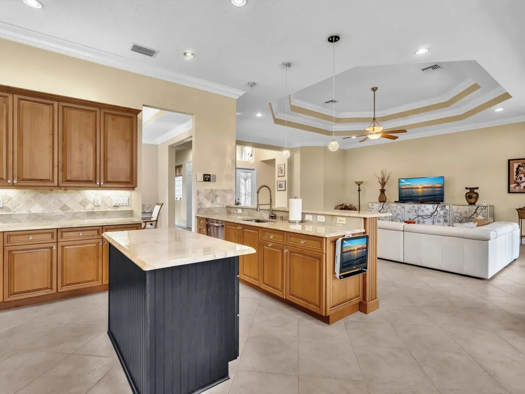 7191 Corning Circle Boynton Beach FL 33437