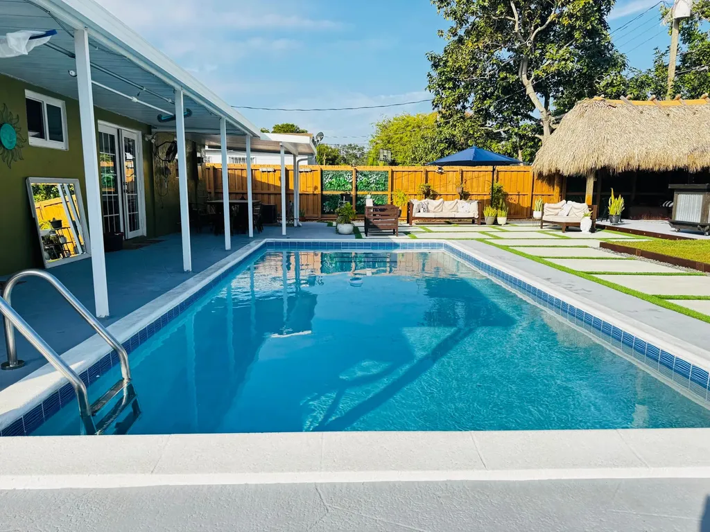7161 Sheridan Street Hollywood FL 33024