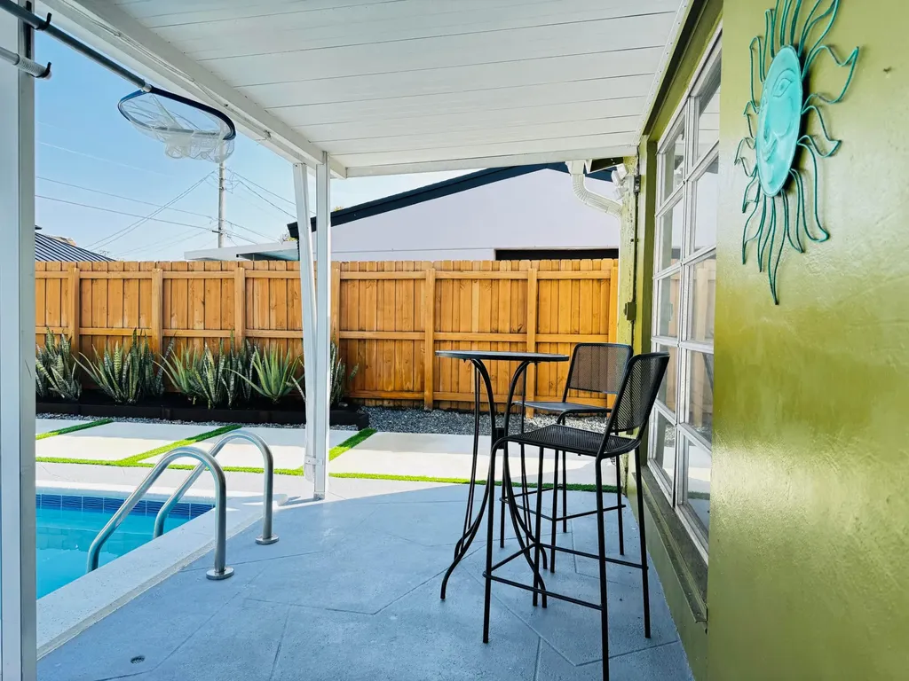 7161 Sheridan Street Hollywood FL 33024
