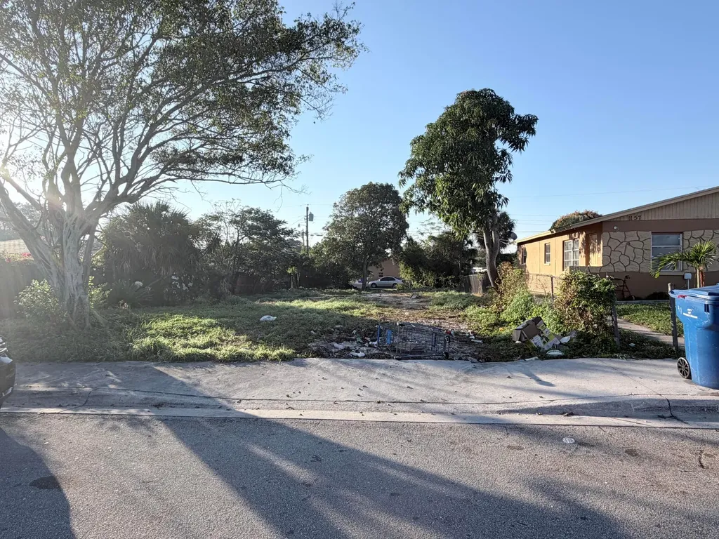 1149 W 34th Street Riviera Beach FL 33404