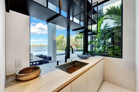 829 Orchid Drive Boca Raton FL 33432