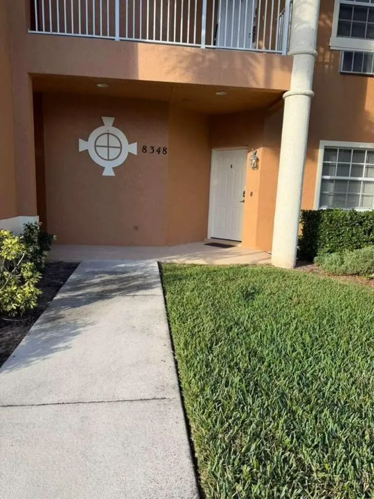 8348 Mulligan Circle Port St Lucie FL 34986