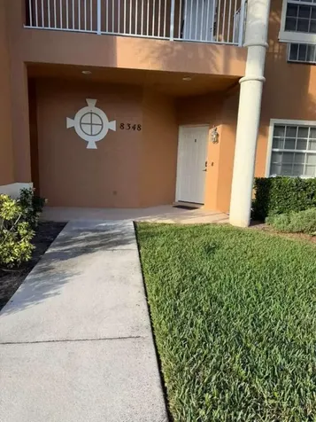 8348 Mulligan Circle Port St Lucie FL 34986