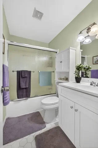 135 Lake Anne Drive West Palm Beach FL 33411