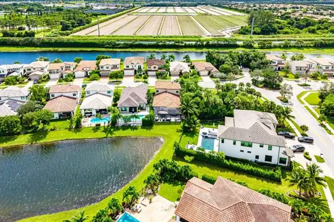 8628 Grand Prix Lane Boynton Beach FL 33472