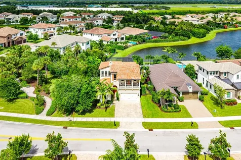 8628 Grand Prix Lane Boynton Beach FL 33472