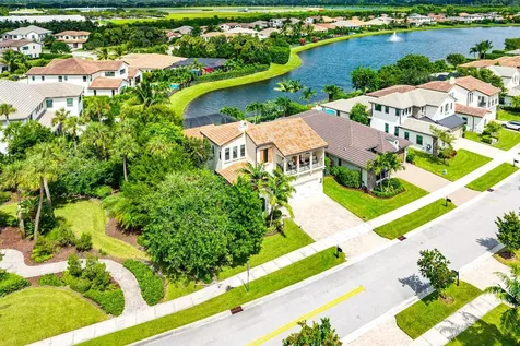 8628 Grand Prix Lane Boynton Beach FL 33472