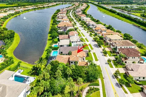 8628 Grand Prix Lane Boynton Beach FL 33472
