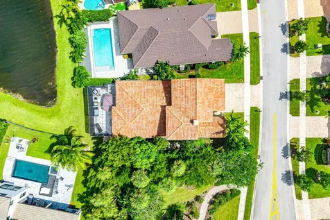 8628 Grand Prix Lane Boynton Beach FL 33472