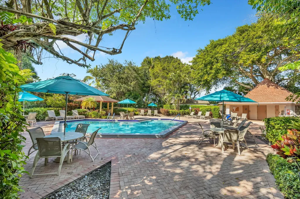 2800 N Palm Aire Drive Pompano Beach FL 33069