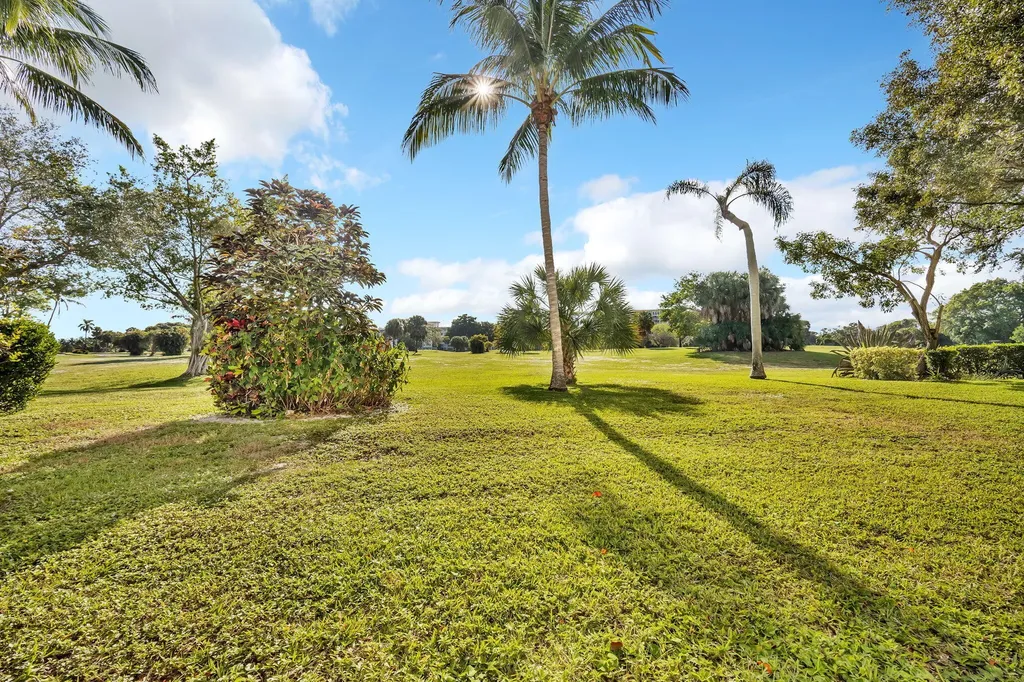 2800 N Palm Aire Drive Pompano Beach FL 33069