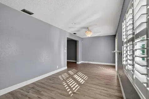 5926 N Los Alamos Lane Delray Beach FL 33484