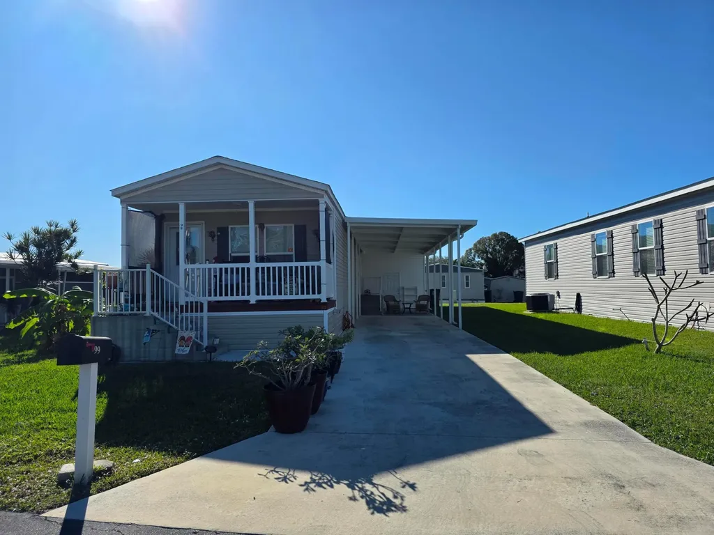 99 Sandhill Boulevard Fort Pierce FL 34982