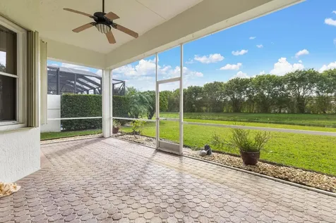 7267 Demedici Circle Delray Beach FL 33446