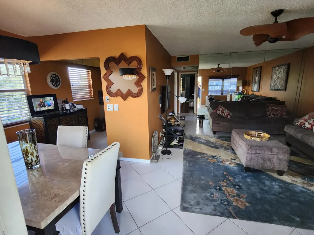 113 Mansfield C Boca Raton FL 33434