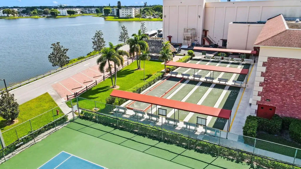 113 Mansfield C Boca Raton FL 33434