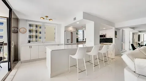 5380 N Ocean Drive Singer Island FL 33404
