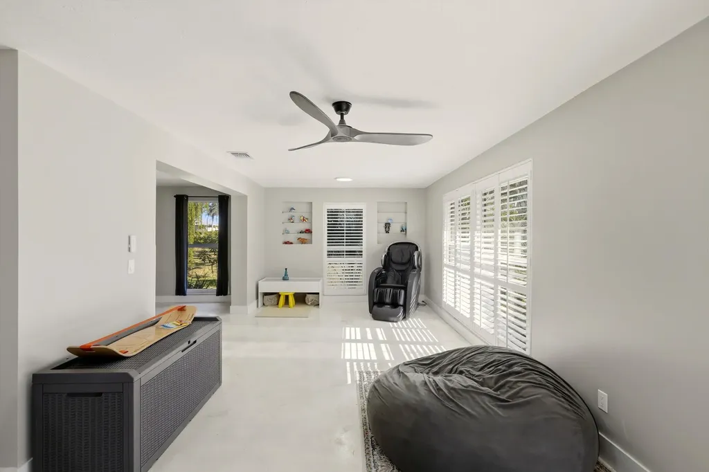 74 Aqua Lane North Fort Myers FL 33903