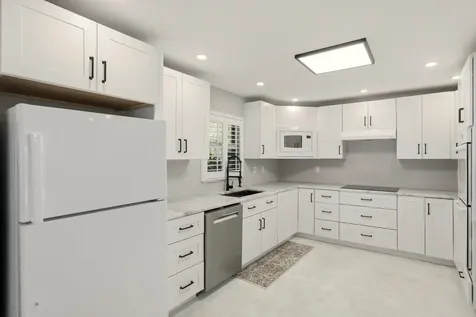 74 Aqua Lane North Fort Myers FL 33903