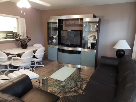 548 Fanshaw N Boca Raton FL 33434