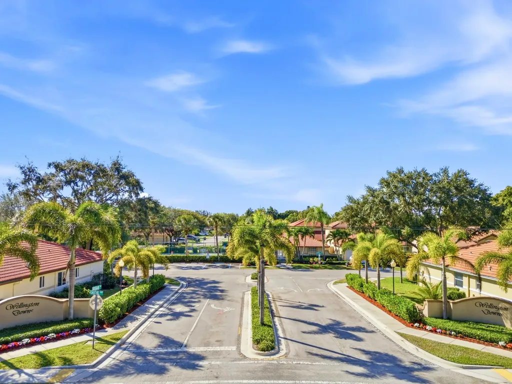 12155 Cuddington Court Wellington FL 33414