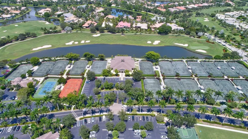 5723 Hamilton Way Boca Raton FL 33496