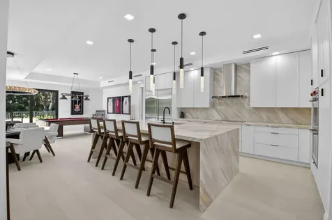 5723 Hamilton Way Boca Raton FL 33496