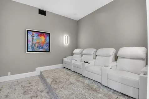 5723 Hamilton Way Boca Raton FL 33496