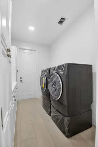 5723 Hamilton Way Boca Raton FL 33496