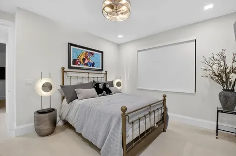 5723 Hamilton Way Boca Raton FL 33496