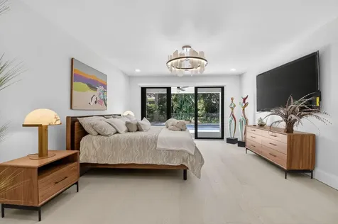 5723 Hamilton Way Boca Raton FL 33496