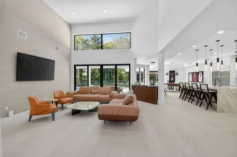 5723 Hamilton Way Boca Raton FL 33496