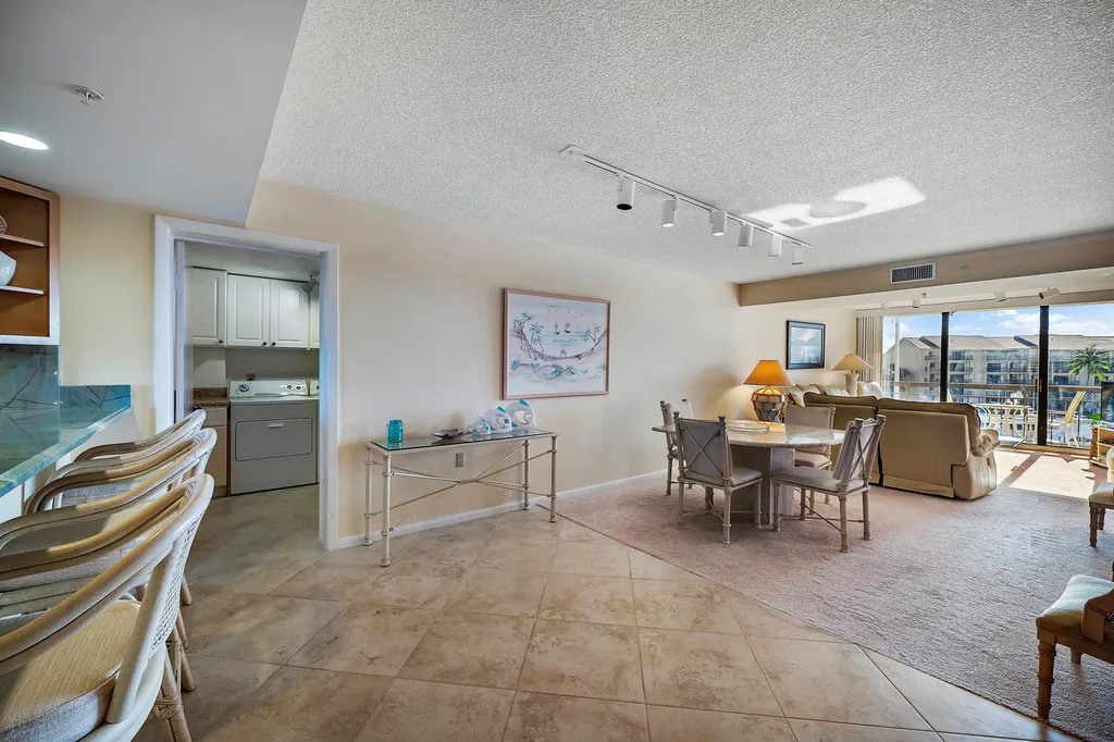 2601 Marina Isle Way Jupiter FL 33477