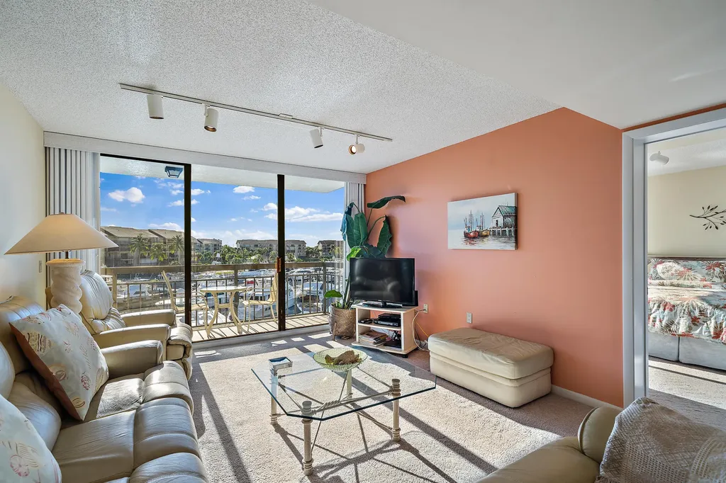 2601 Marina Isle Way Jupiter FL 33477