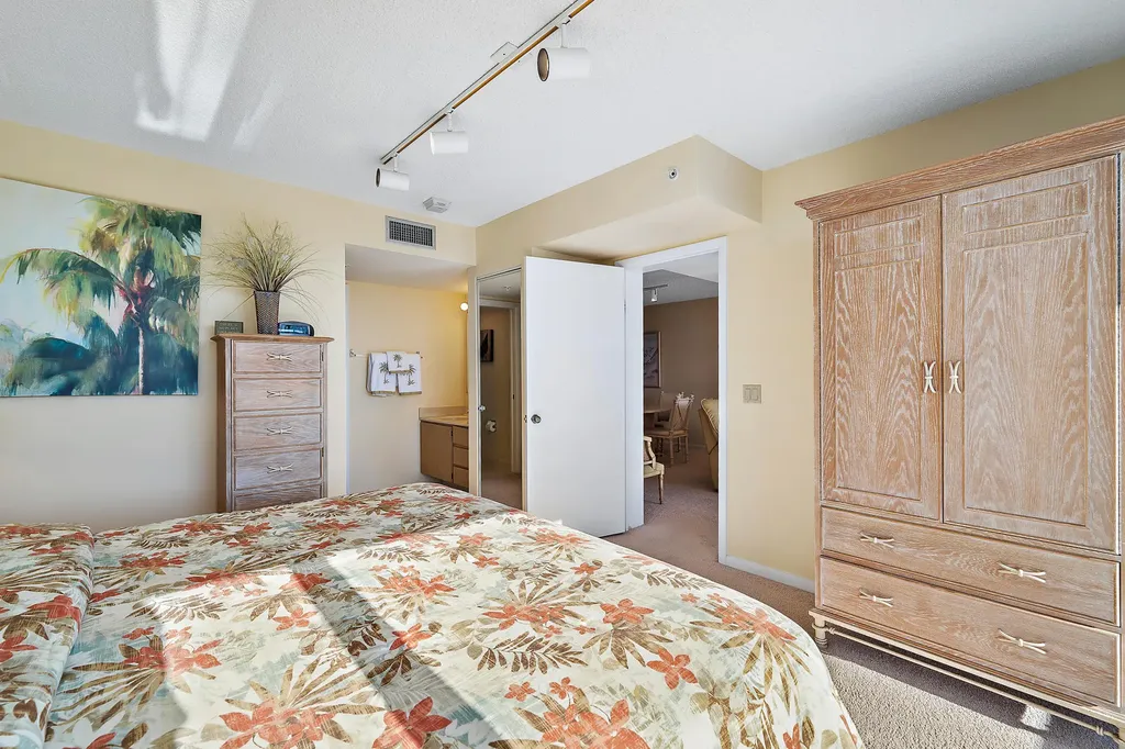 2601 Marina Isle Way Jupiter FL 33477